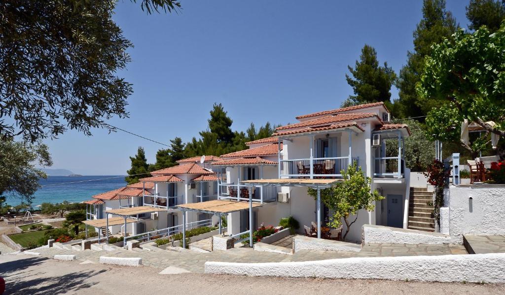 Milia Beach Apartments Paralia Milia Dış mekan fotoğraf